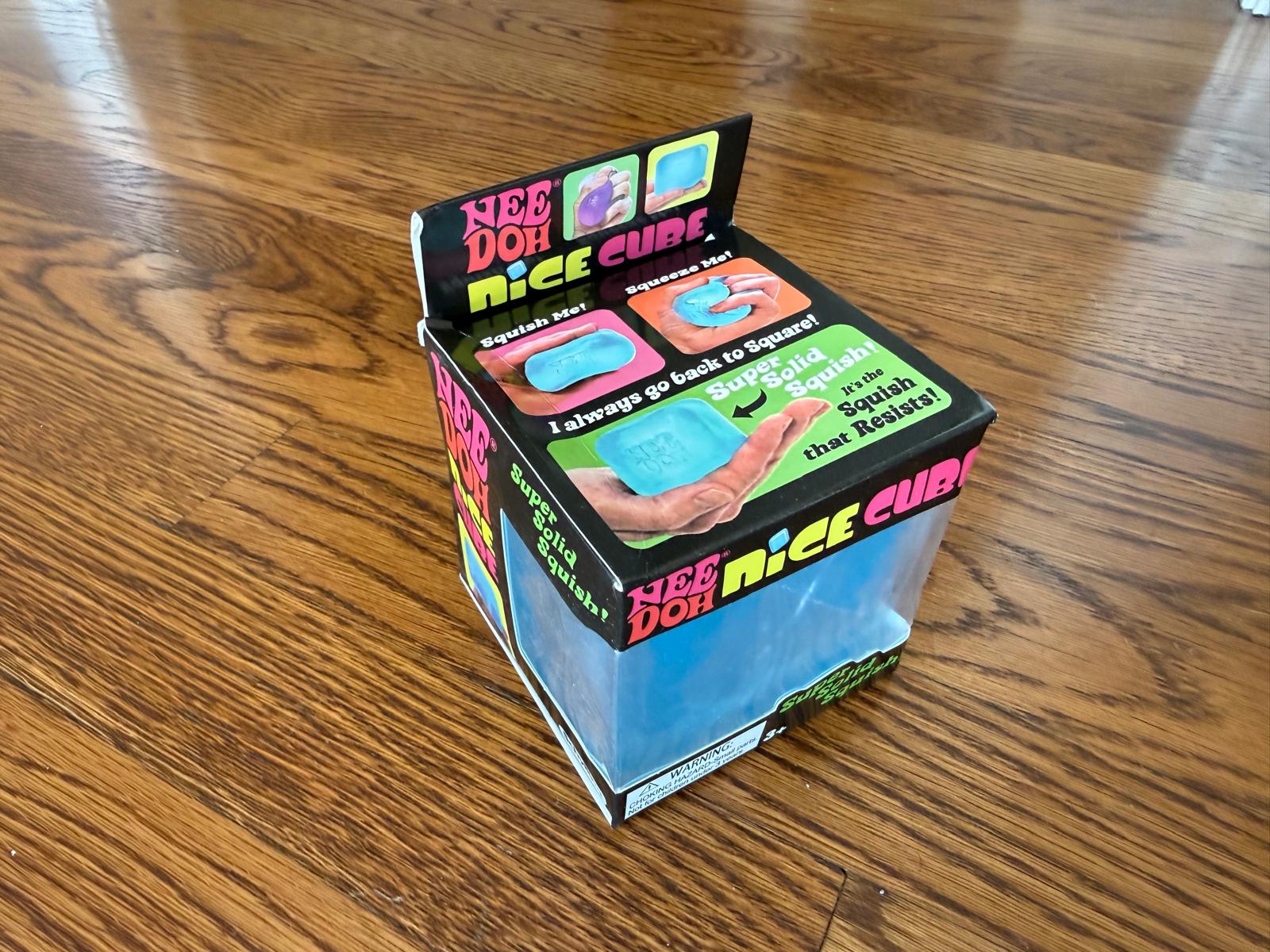 TikTok viral NeeDoh Nice cube Blue Large Size Cube, 8.5 cm