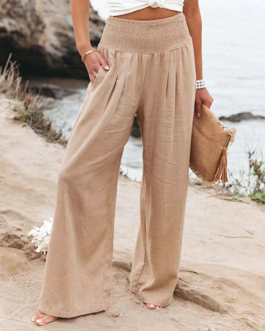 FlowEase™ Smocked Palazzo Pants 🌸✨ Comfort Meets Chic